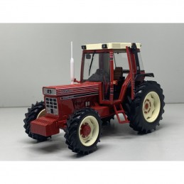 International Harvester IH...