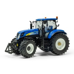 New Holland T7070...