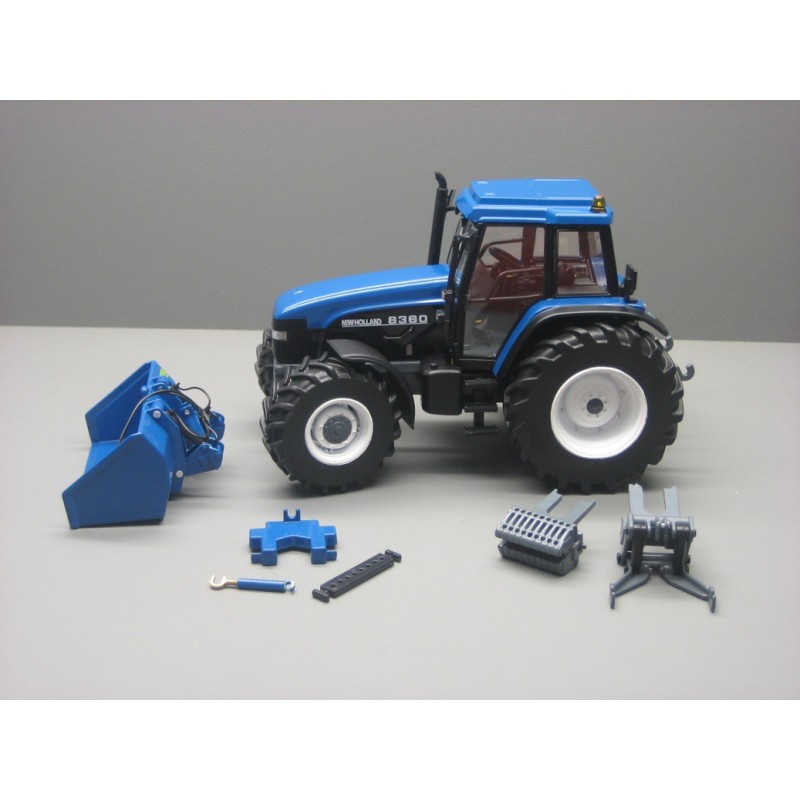 New Holland 8360 + Godet hydraulique bleu